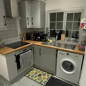  Apartment Entire One Double Bedroom United Kingdom